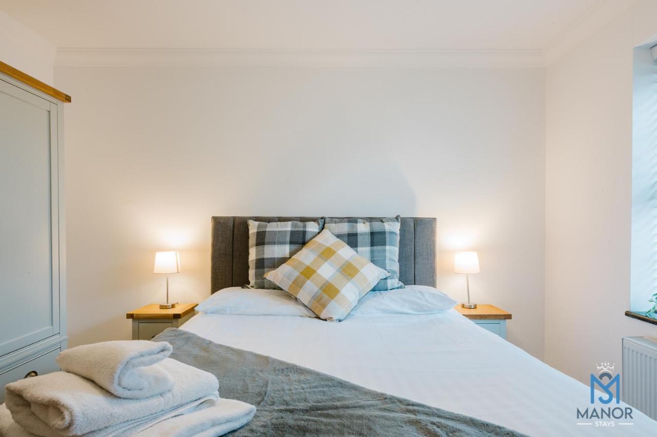 05Th Residence Of Lord Avenue Sleeps Five People Northampton Exterior foto